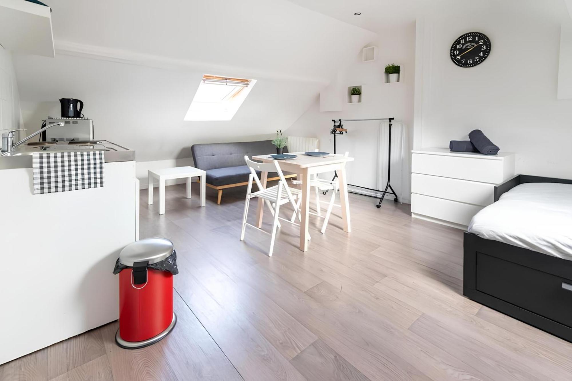 Capucin Apartment Руан Екстериор снимка