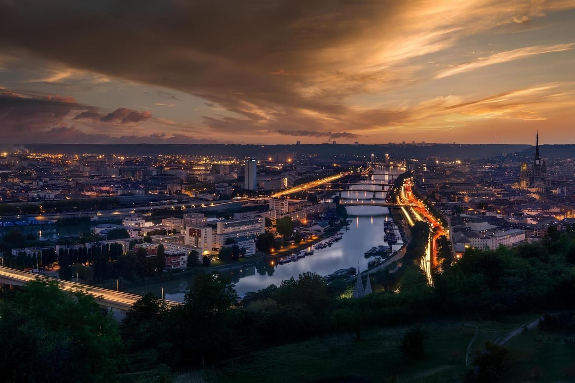 Capucin Apartment Руан Екстериор снимка